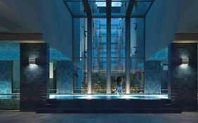 Midnight Luxe 2Br 2Bath 2Car 230 In The Heart Of Braddon Pool Gym Sauna